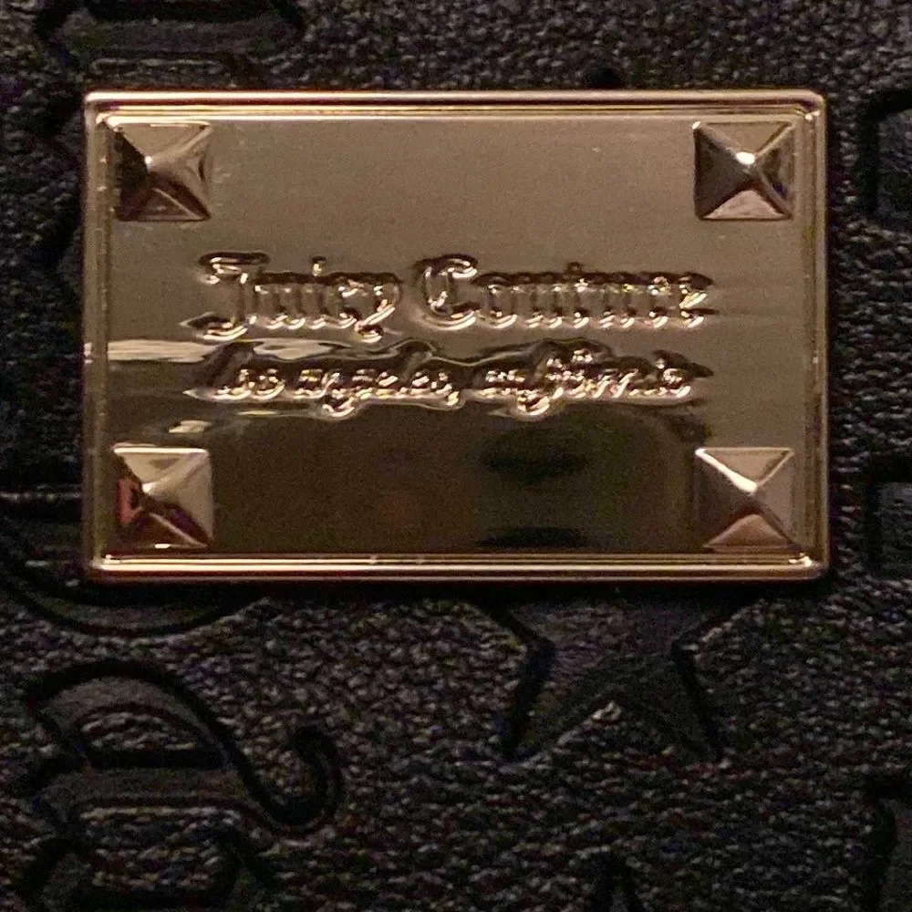 NWOT Juicy Couture clutch